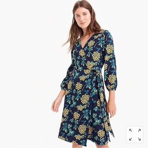 Jcrew 365 wrap dress size 4. never worn!